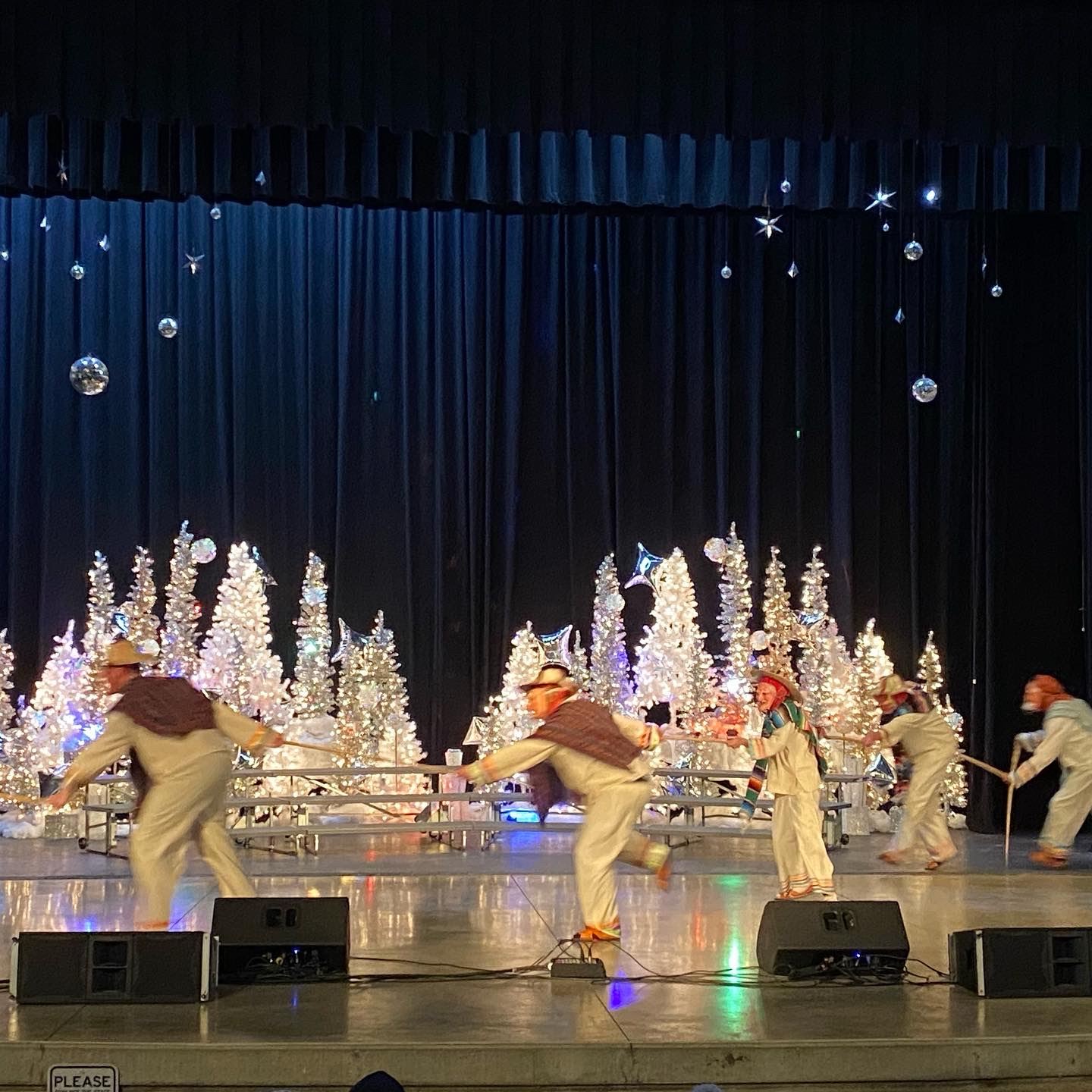 B66CAA02-C9F2-47AA-B2B5-F9120569DB15